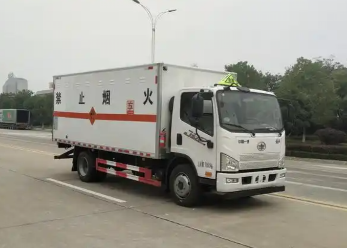 西畴爆破器材运输车可以上高速吗？